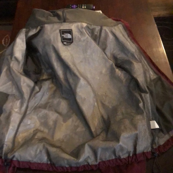 North face Rain Coat - Picture 4 of 5